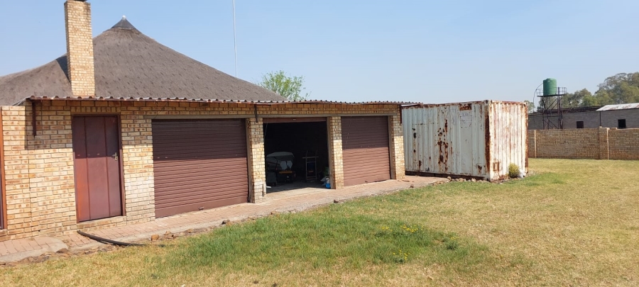 4 Bedroom Property for Sale in Vaal Power A H Free State